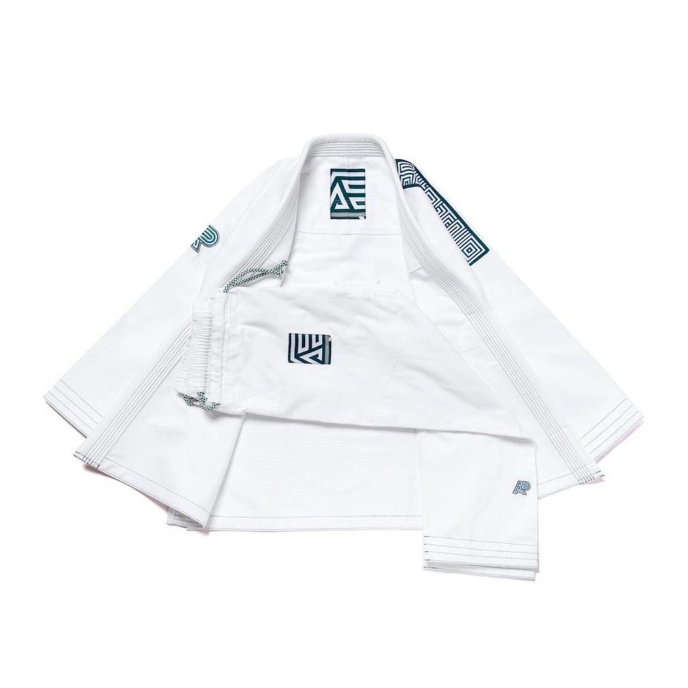 Albino & Preto Gi
